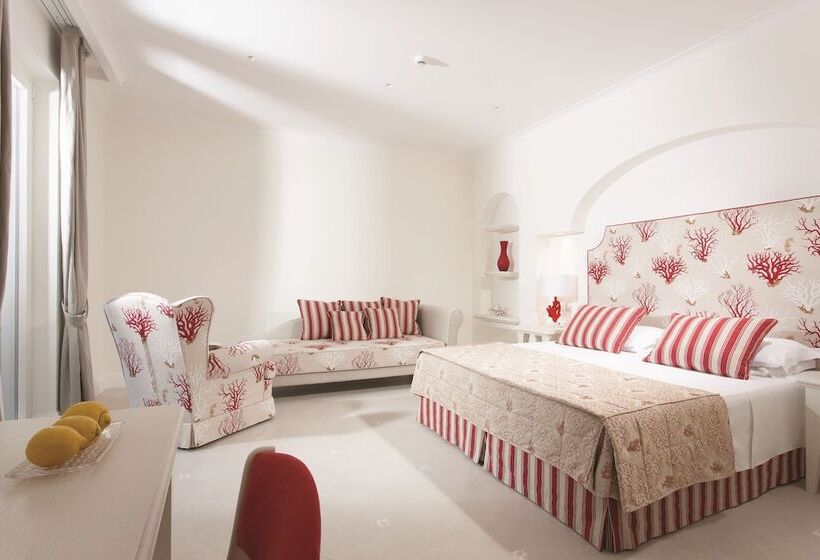 اتاق سه نفره سوپریور با چشمانداز دریا, Corallo Sorrento