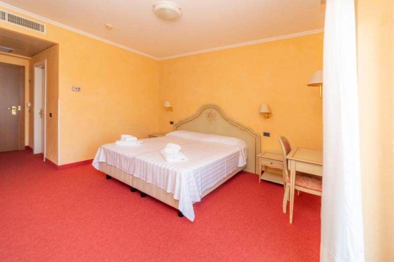 스탠다드 룸 호수 전망, Della Torre