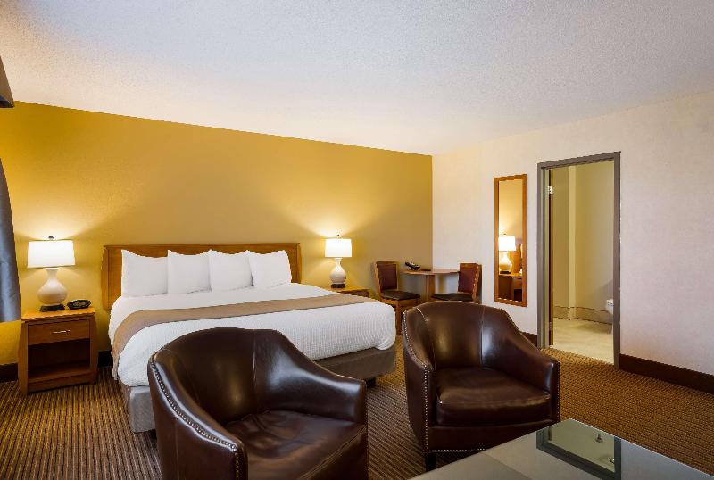 스탠다드 룸, Della Torre