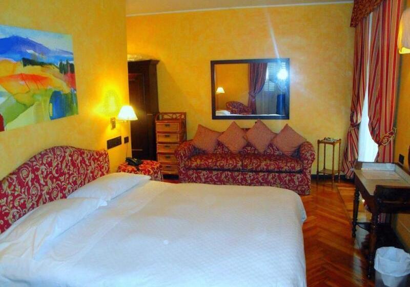 غرفة سوبيريور, Due Mondi