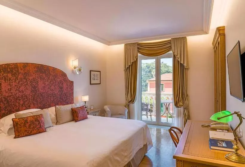Camera Superiore Vista Mare, Grand Hotel Excelsior Vittoria