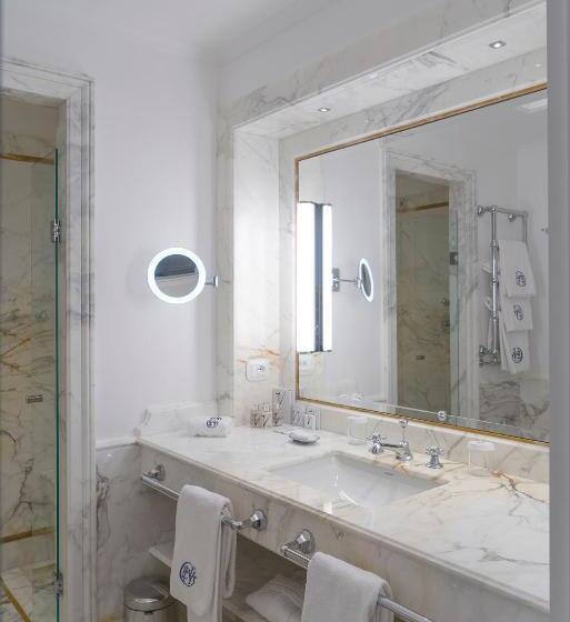 디럭스 룸 바다 전망, Grand Hotel Excelsior Vittoria