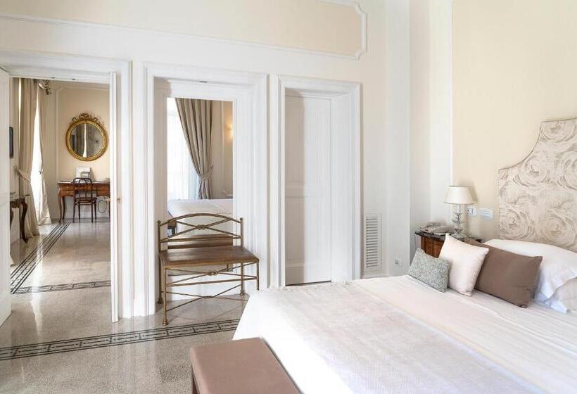 가든 전망 주니어 스위트, Grand Hotel Excelsior Vittoria