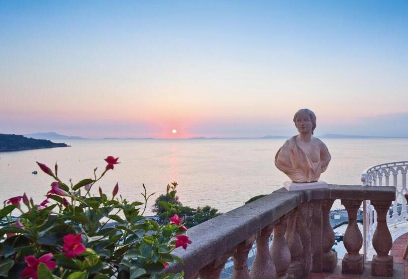 디럭스 주니어 스위트 바다 전망, Grand Hotel Excelsior Vittoria