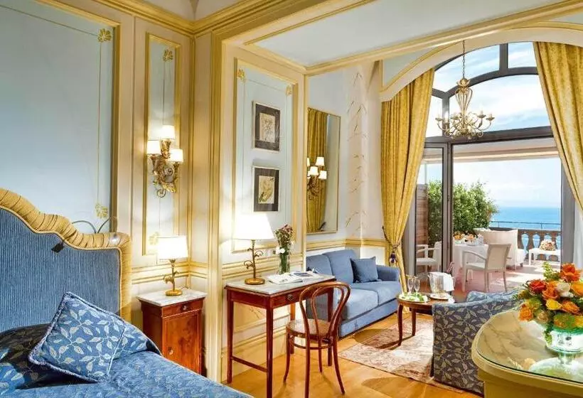 Junior Suite Deluxe Vista Mare, Grand Hotel Excelsior Vittoria