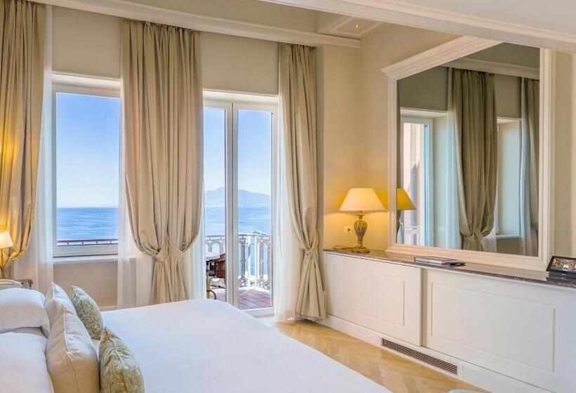 디럭스 주니어 스위트 바다 전망, Grand Hotel Excelsior Vittoria