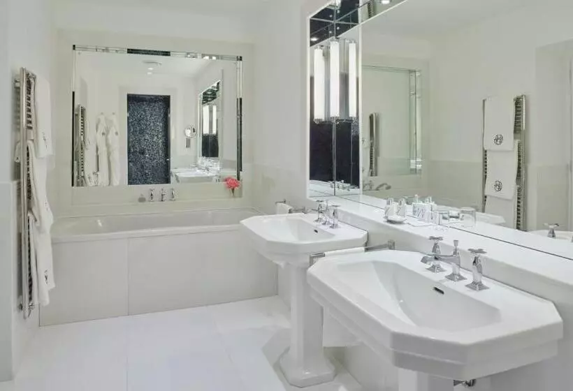 Suite con Terrazza, Grand Hotel Excelsior Vittoria