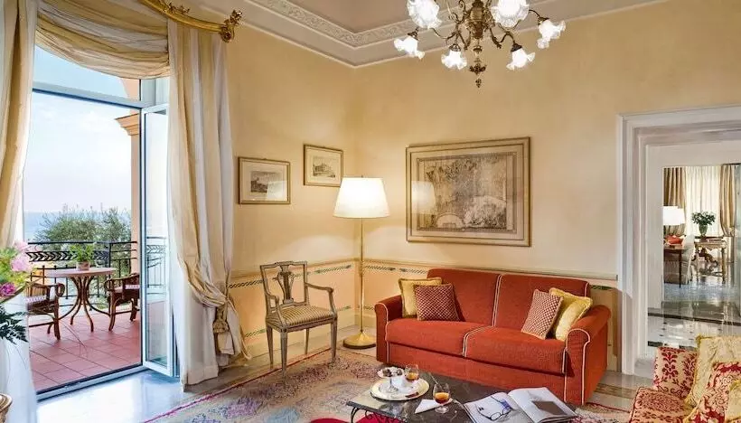 Suite, Grand Hotel Excelsior Vittoria