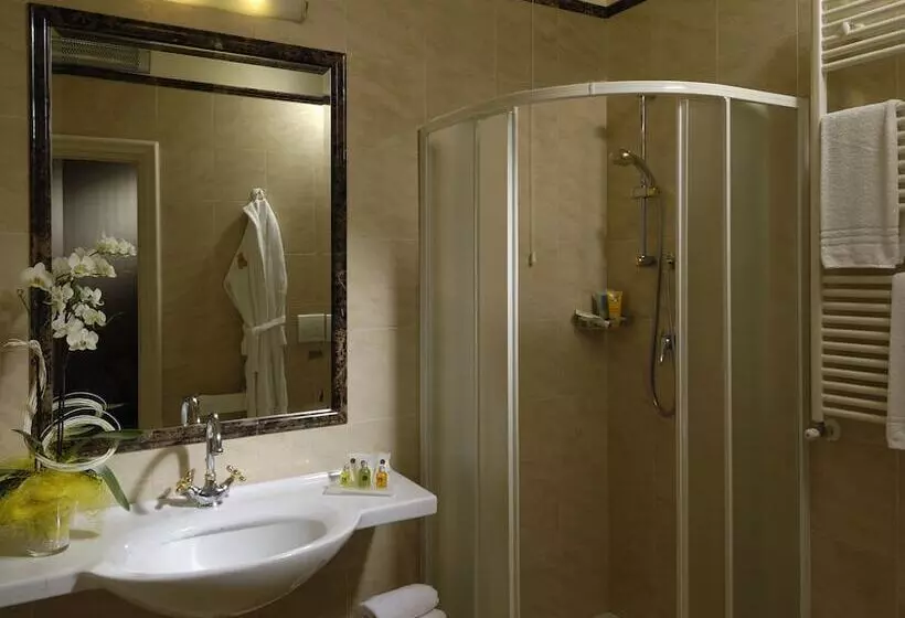 Classic-huone, Grand Hotel Royal