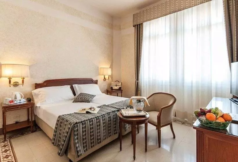 Classic-huone, Grand Hotel Royal