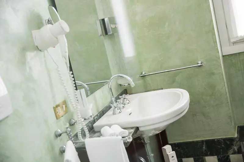 プレステージジュニアスイート, Grand Hotel Terme Sirmione