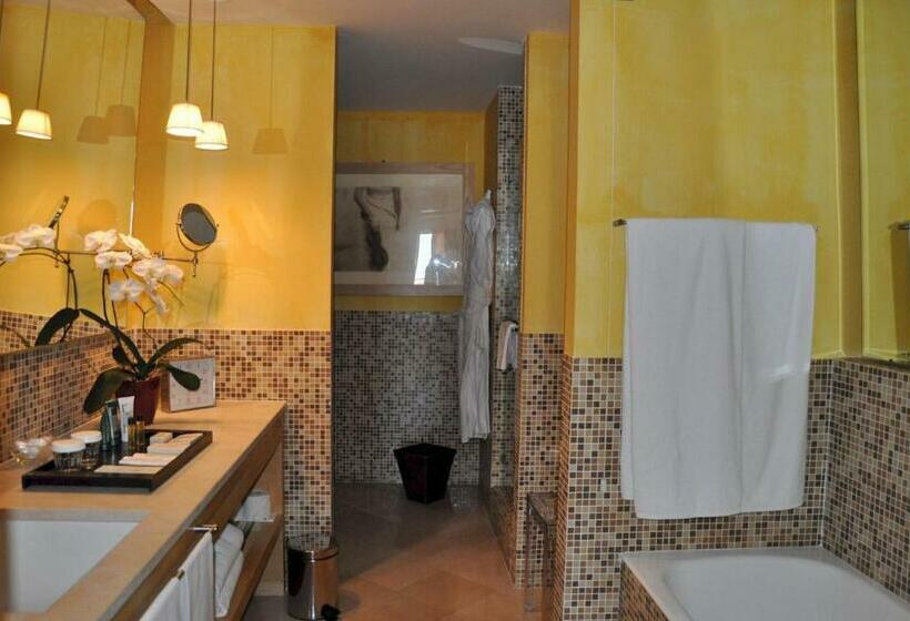 바다전망 이그제큐티브 룸, Hilton Sorrento Palace