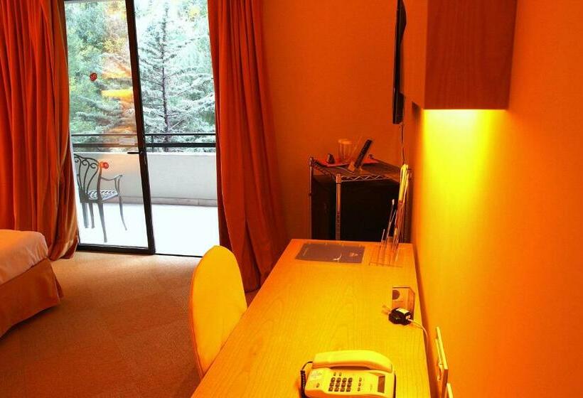 침실 별도 스탠다드 싱글 룸, Hilton Sorrento Palace