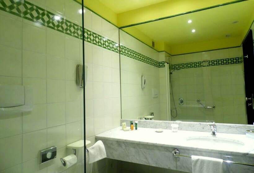 침실 별도 스탠다드 싱글 룸, Hilton Sorrento Palace