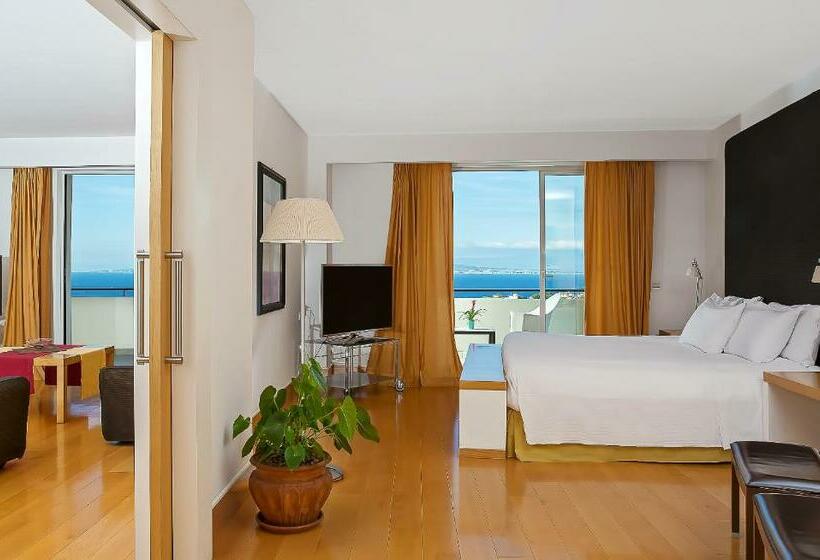 이그제큐티브 스위트 킹침대, Hilton Sorrento Palace