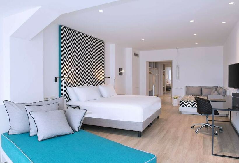 이그제큐티브 4인 룸, Hilton Sorrento Palace