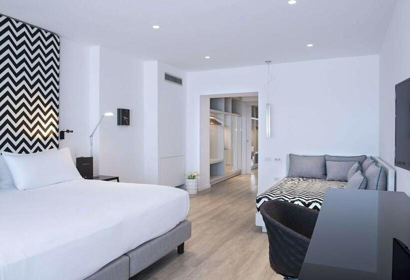 이그제큐티브 4인 룸, Hilton Sorrento Palace