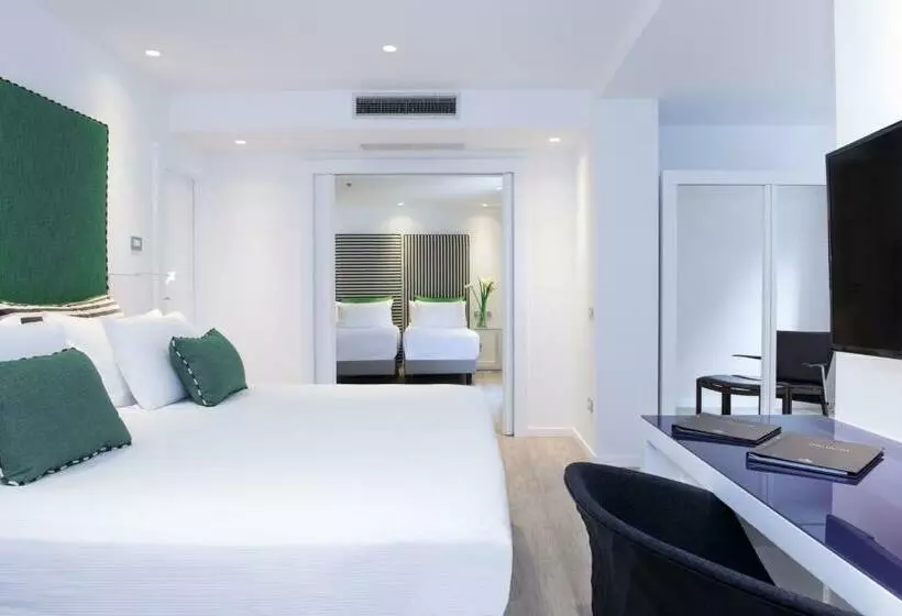 Superior Quadruple Room