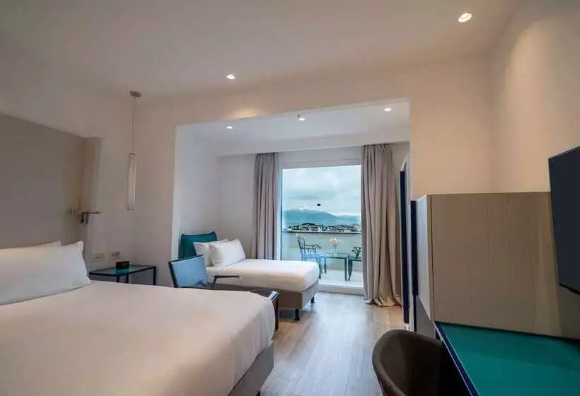 Upper Triple Room Sea View
