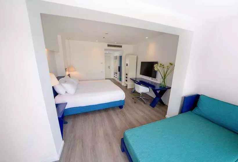 Superior Triple Room