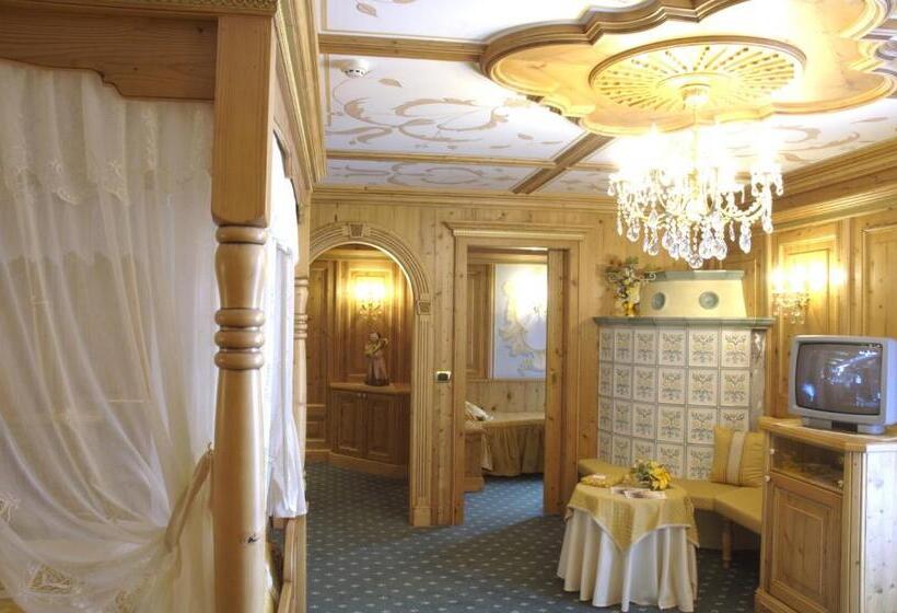 جناح جونيور, Letizia