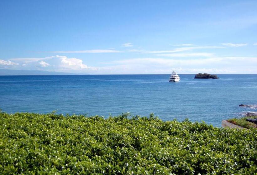 اتاق استاندارد چهار تخته با چشمانداز دریا, Lido Mediterranee