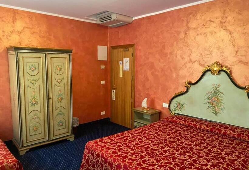 Quarto superior, Malibran