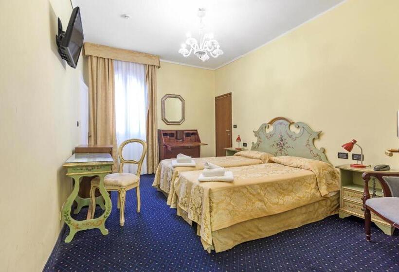 Quarto superior, Malibran