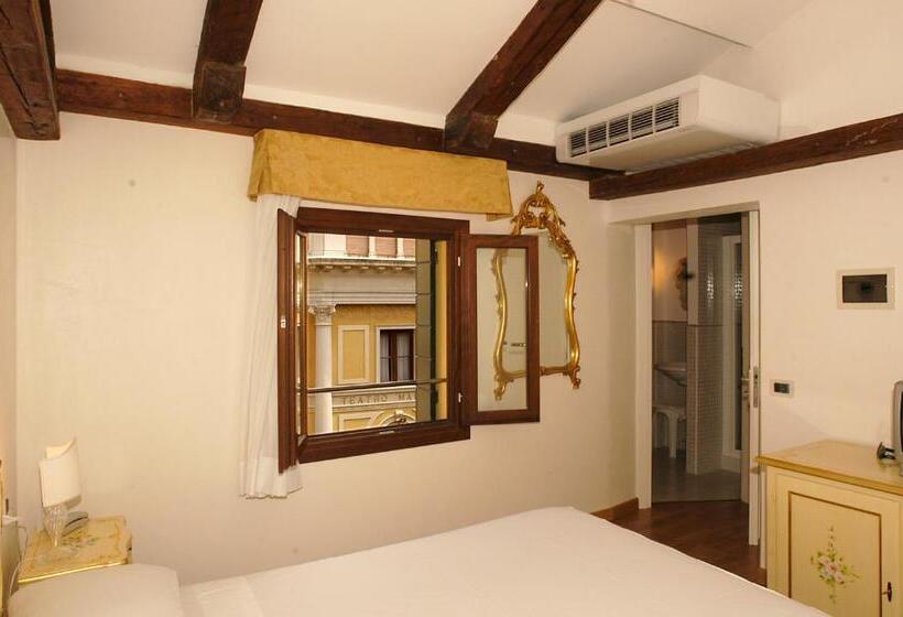 Quarto superior, Malibran