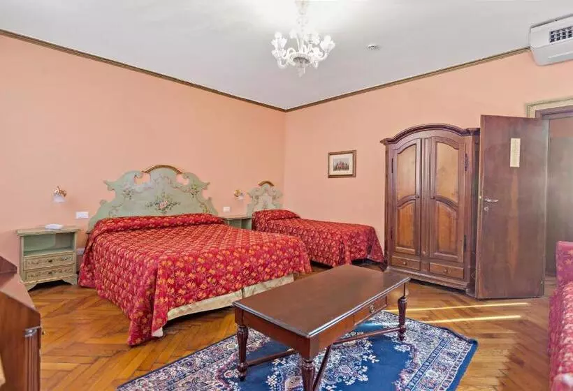 Junior Suite, Malibran