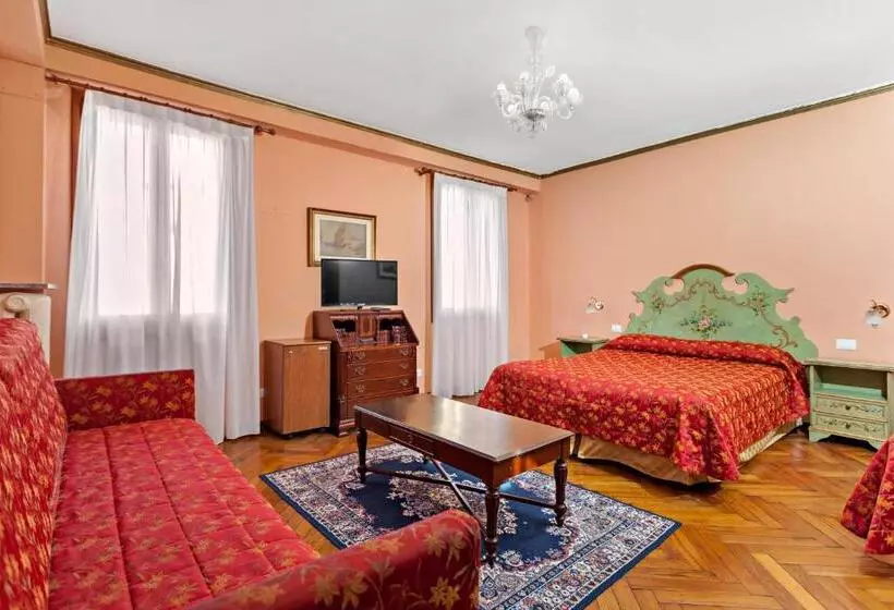 Junior Suite, Malibran