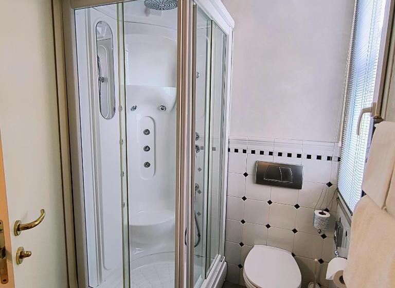 غرفة قياسية, Miramonti