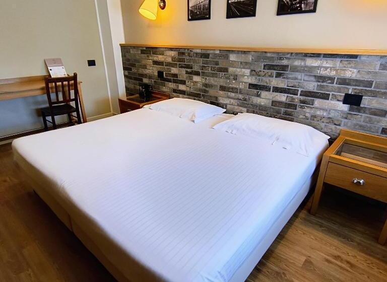 غرفة ديلوكس, Miramonti