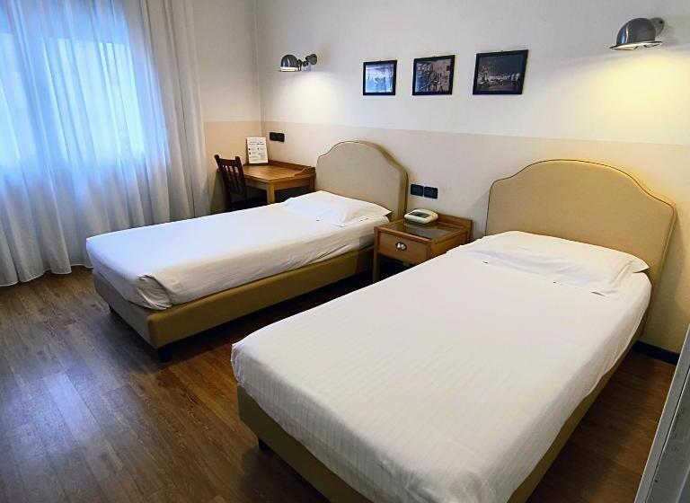 غرفة قياسية, Miramonti