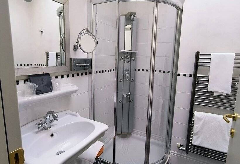 غرفة قياسية, Miramonti