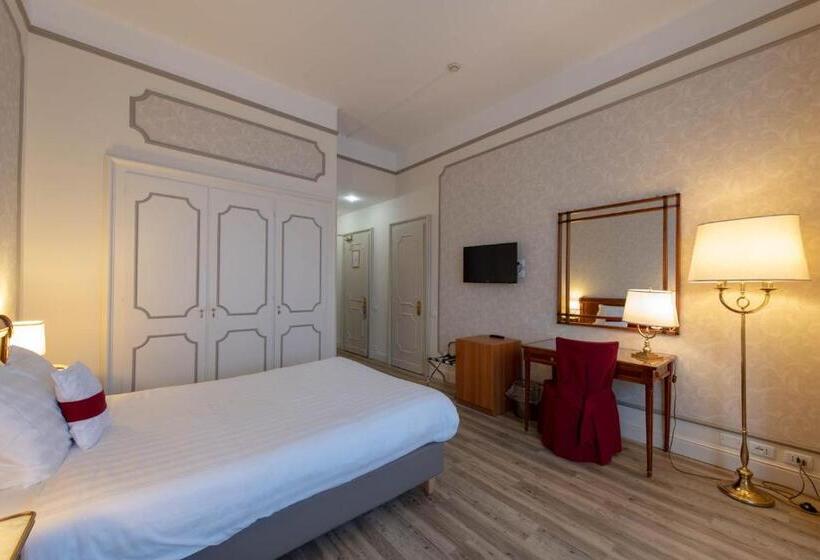 اتاق استاندارد یک نفره, Palace Grand Hotel Varese