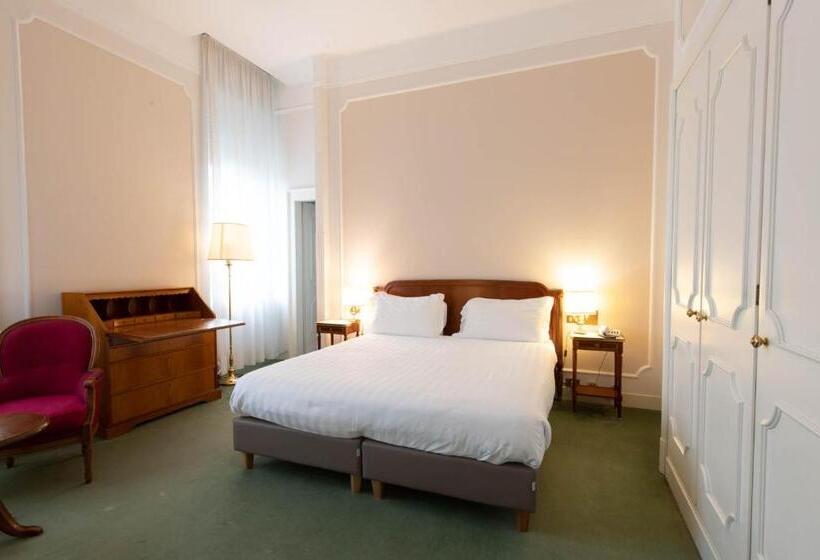 اتاق استاندارد چهار تخته, Palace Grand Hotel Varese