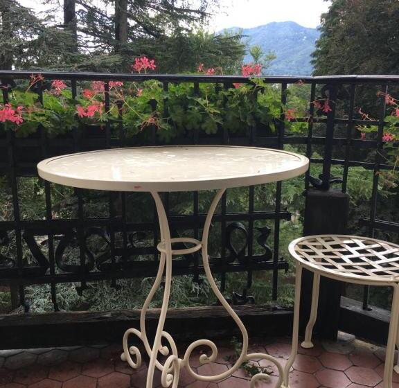 سوییت, Palace Grand Hotel Varese