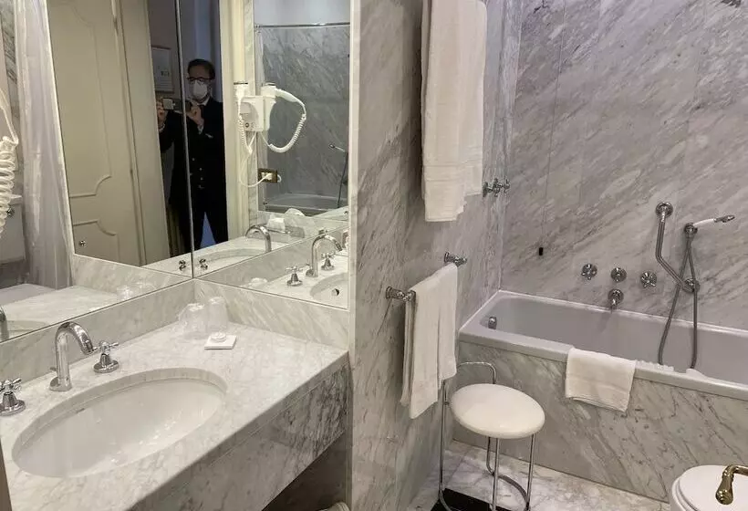 اتاق استاندارد, Palace Grand Hotel Varese