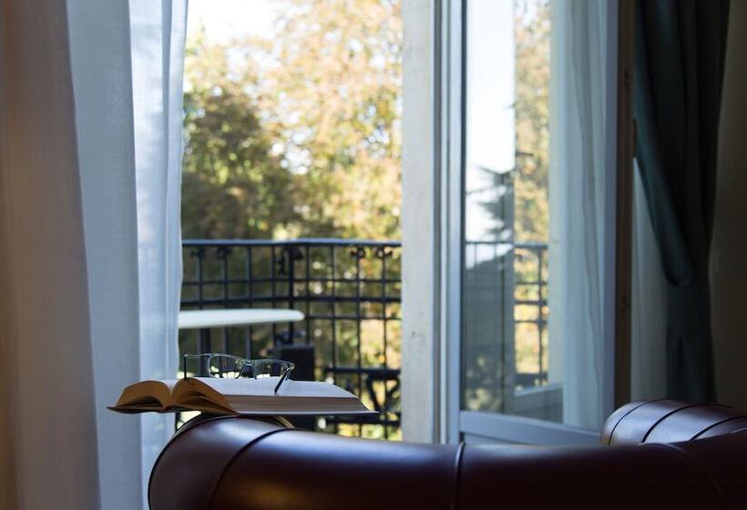 سوییت, Palace Grand Hotel Varese