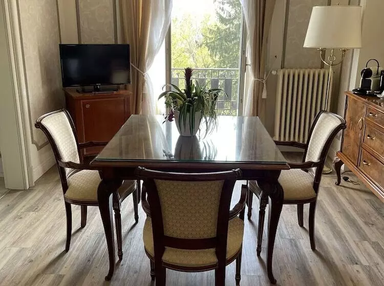سوییت, Palace Grand Hotel Varese