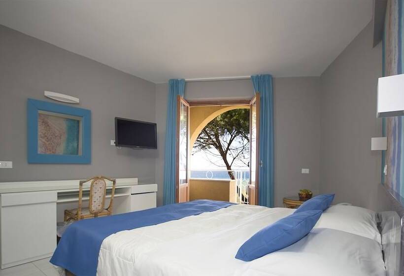 חדר סופריור, Perla Del Golfo Resort