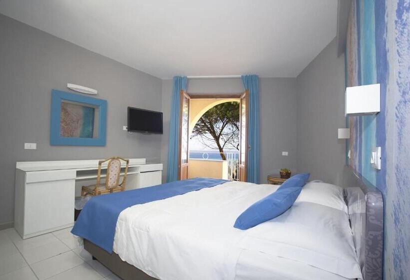 חדר סופריור, Perla Del Golfo Resort