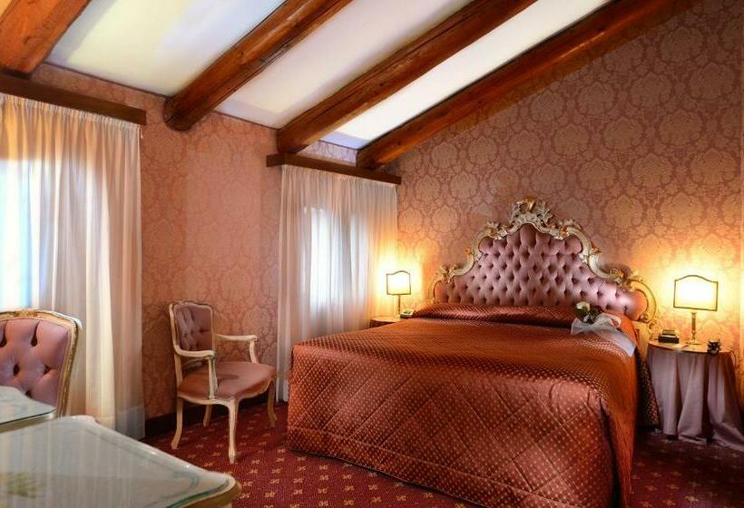 Habitació Clàssica, Rialto