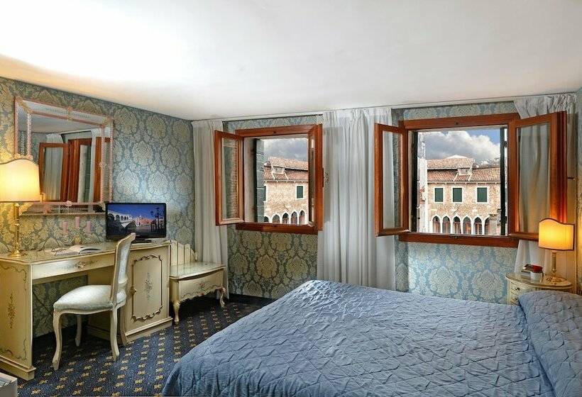 اتاق استاندارد با چشم‌انداز, Rialto
