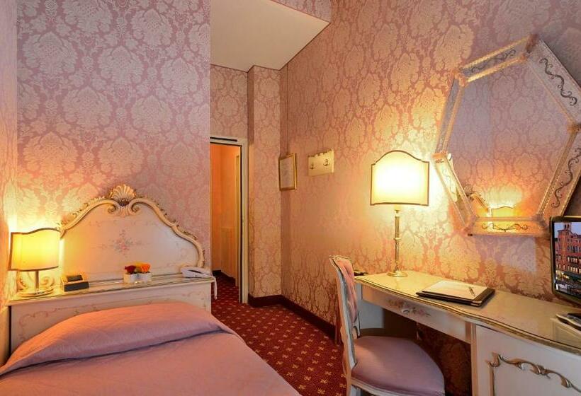 اتاق کلاسیک یک تخته, Rialto