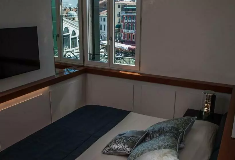 آپارتمان لوکس 1 خوابه, Rialto