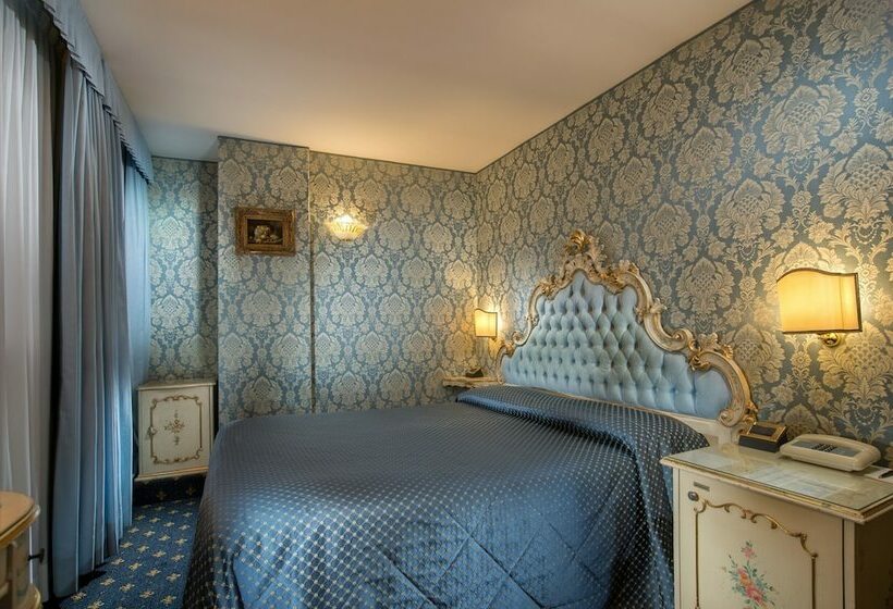 Habitació Basic, Rialto