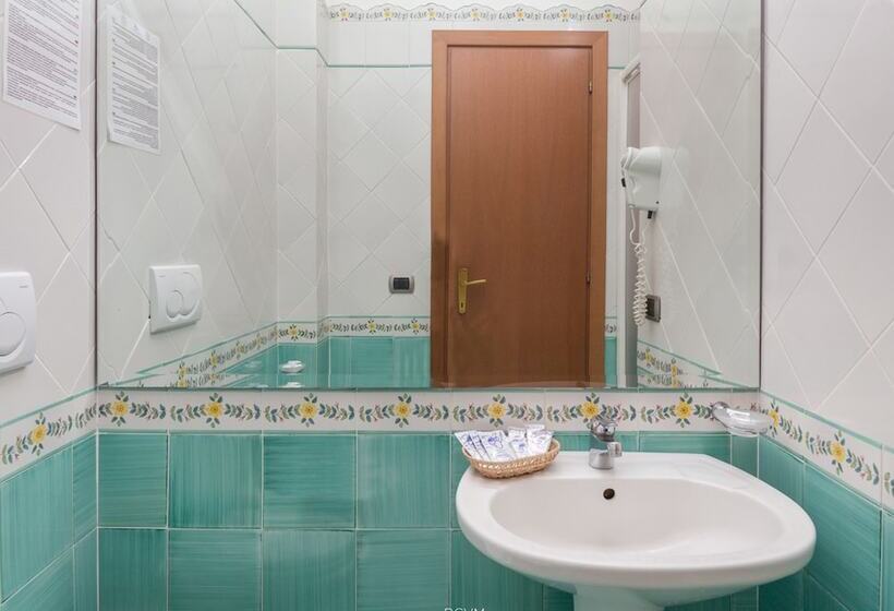 이코노미 룸, Sporting