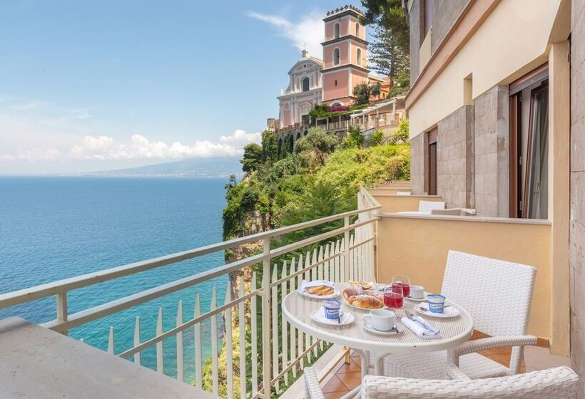 스탠다드 발코니 룸 바다 전망, Sporting